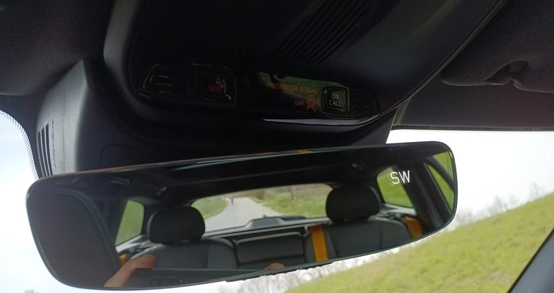 Volvo V60 cena 215900 przebieg: 52505, rok produkcji 2021 z Kraków małe 781